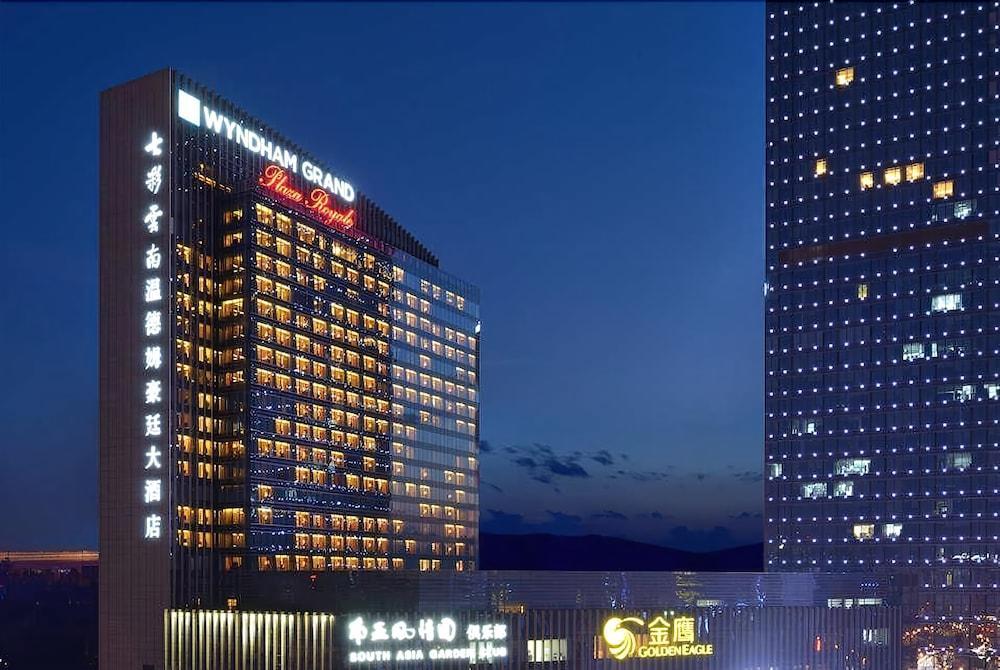 Wyndham Grand Plaza Royale Colorful Yunnan Kunming Exterior foto