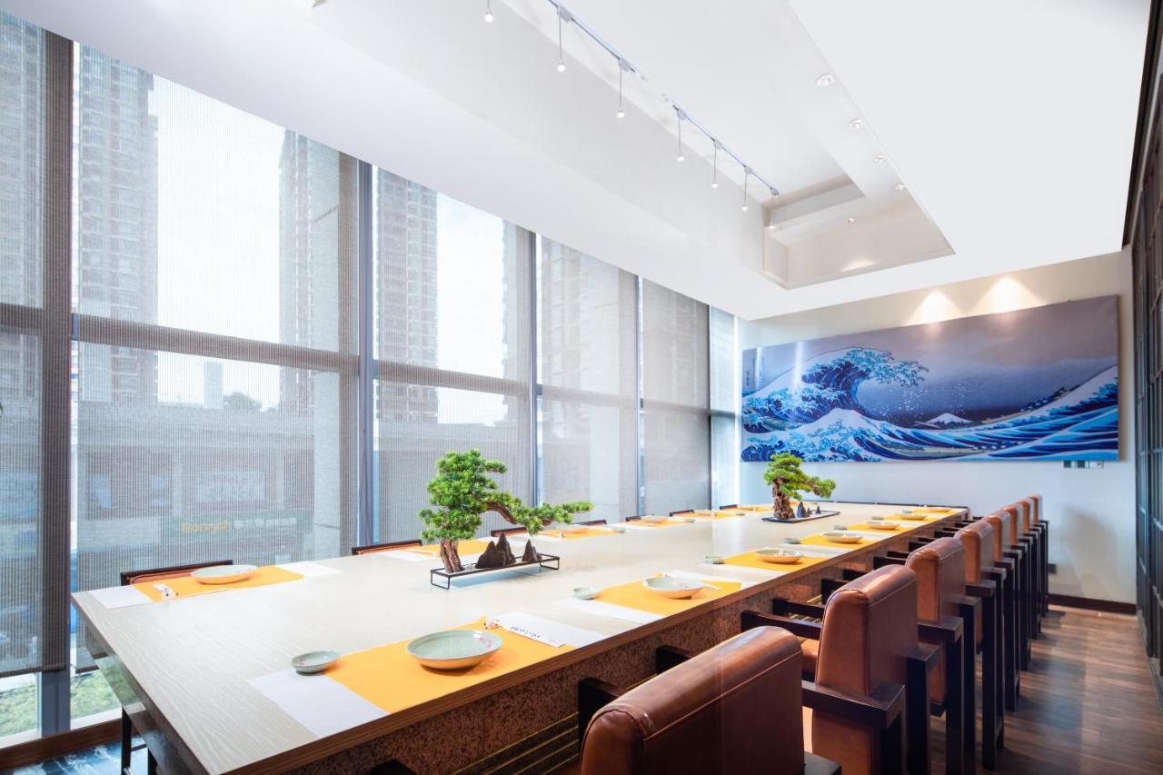 Wyndham Grand Plaza Royale Colorful Yunnan Kunming Exterior foto