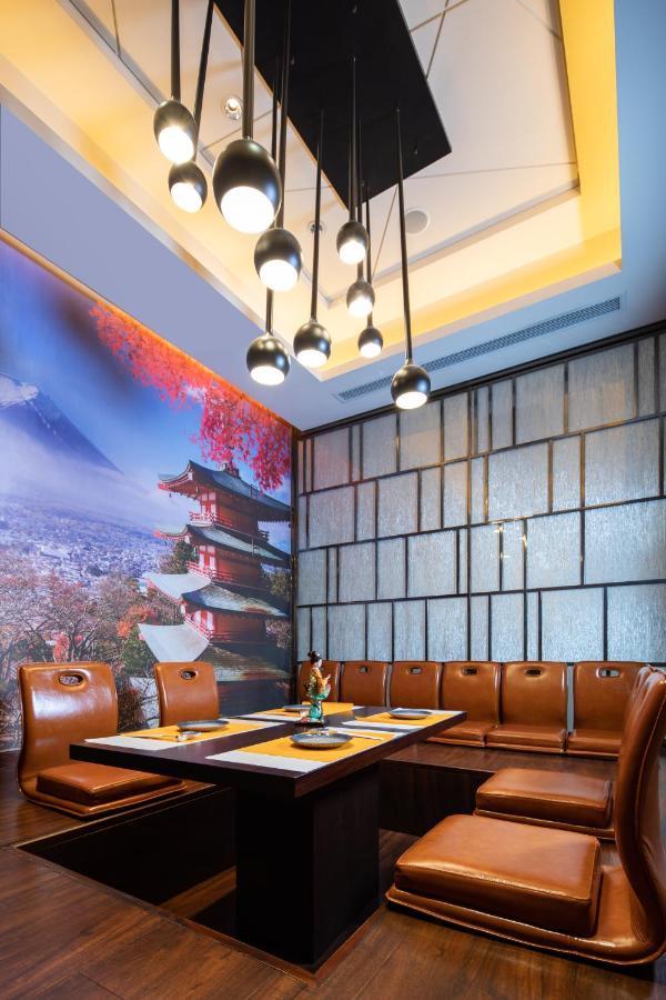 Wyndham Grand Plaza Royale Colorful Yunnan Kunming Exterior foto