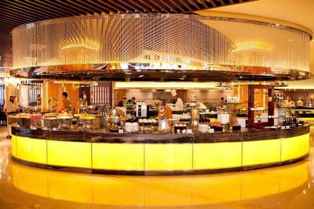 Wyndham Grand Plaza Royale Colorful Yunnan Kunming Exterior foto