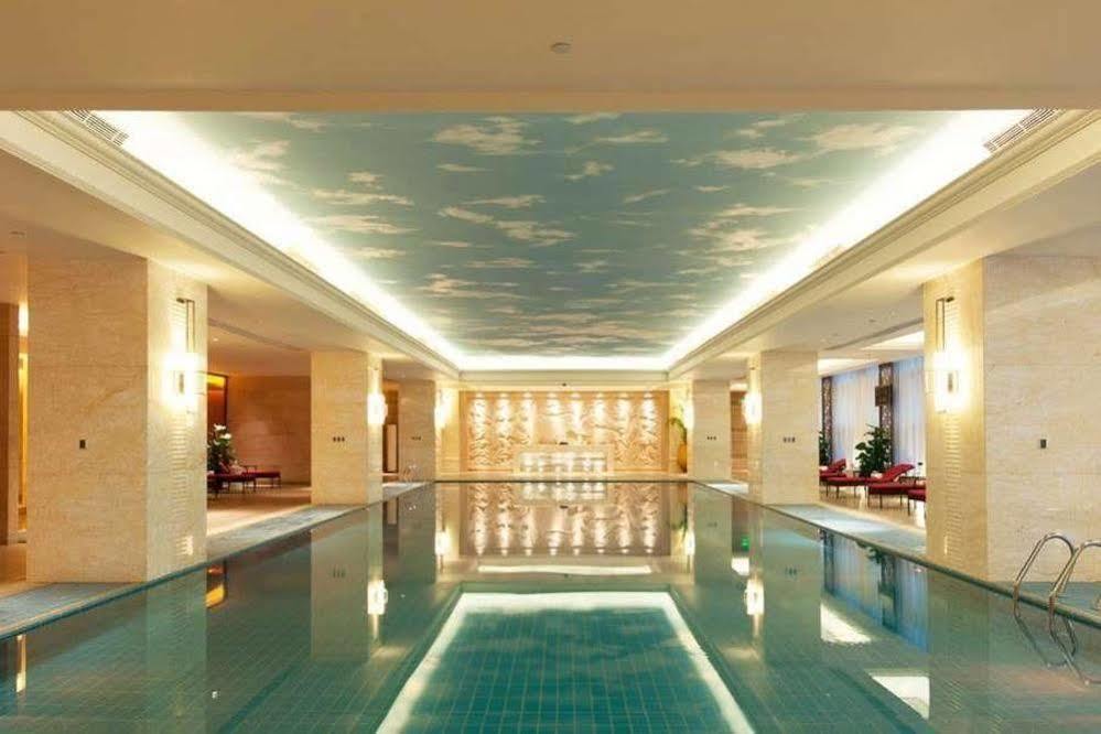 Wyndham Grand Plaza Royale Colorful Yunnan Kunming Exterior foto