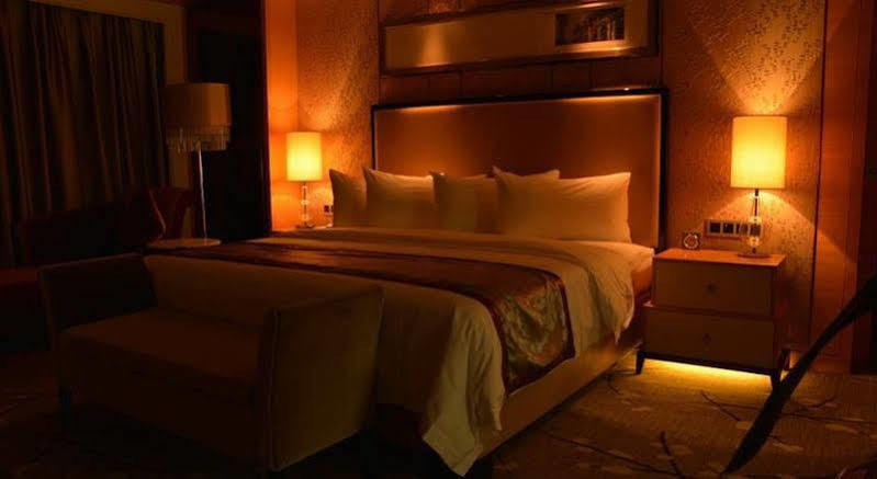 Wyndham Grand Plaza Royale Colorful Yunnan Kunming Exterior foto